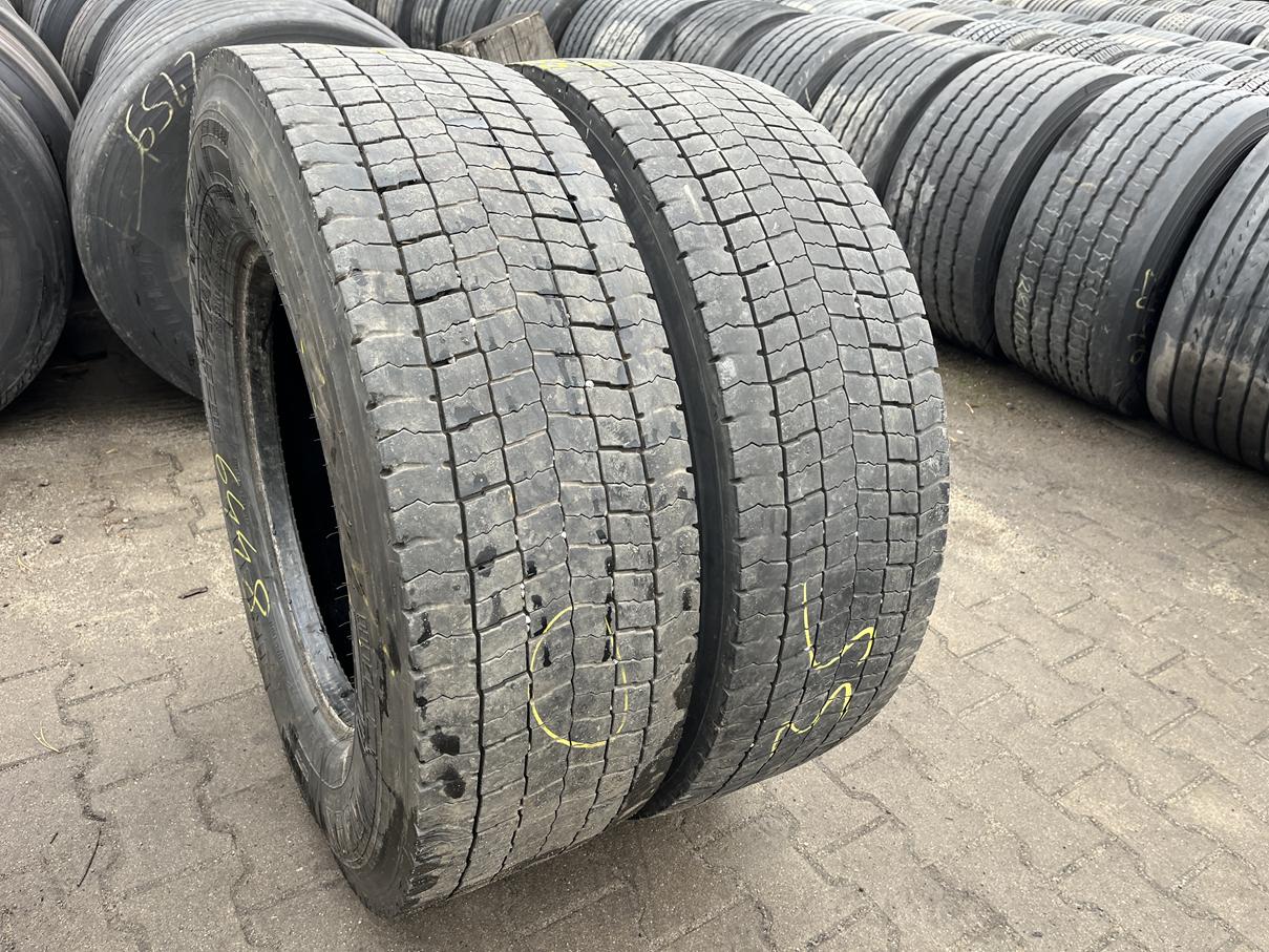Opony ciężarowe używane napędowe 315/70R22.5 PIRELLI TR:01 TRIATHLON / 7-10mm Opony ciężarowe używane napędowe 315/70R22.5 PIRELLI TR:01 TRIATHLON / 7-10mm
